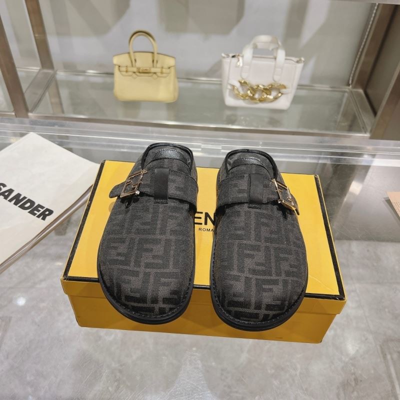 F**di slippers